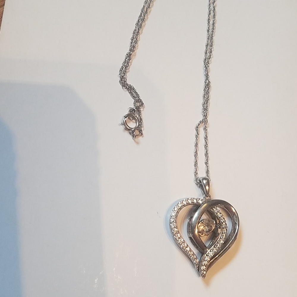 Spinning Diamond Necklace
